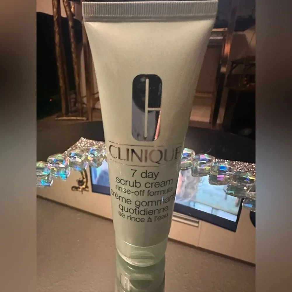 Clinique 7 Day Scrub Cream Rinse-Off Formula 3.4 oz – New, Full Size